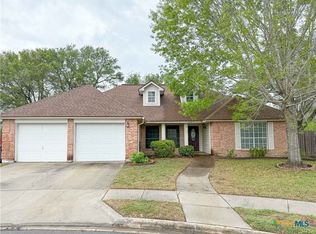 106 Sun Ct, Victoria, TX 77904