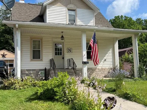 129 Moore St, Waverly, NY 14892