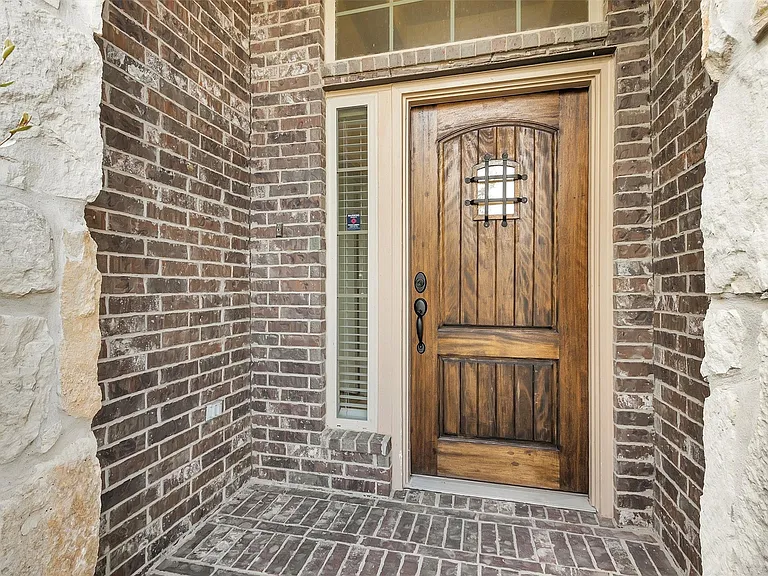 138 Meadow Landing Dr — Photo 3