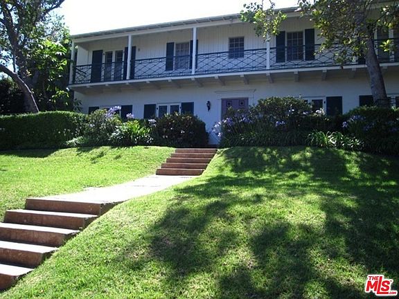 2nd image of 319 Dalkeith Ave