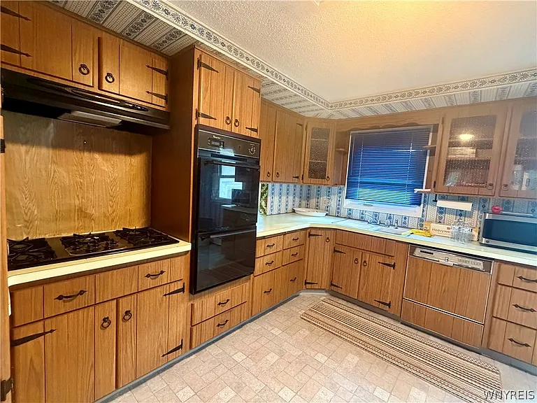 119 Kaymar Dr — Photo 7