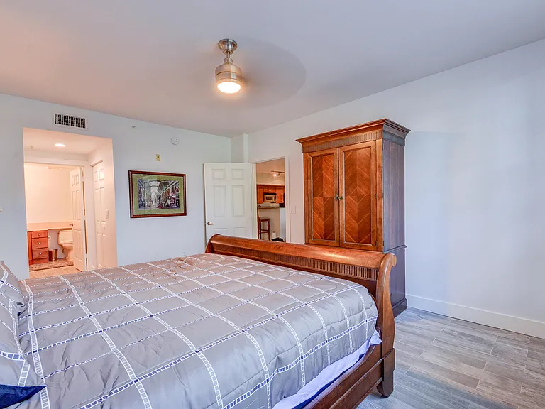 11770 Saint Andrews Pl #105 — Photo 10