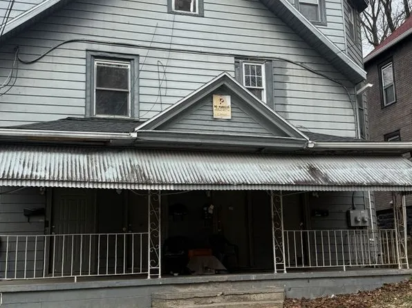 315 N Shenango St, New Castle, PA 16101