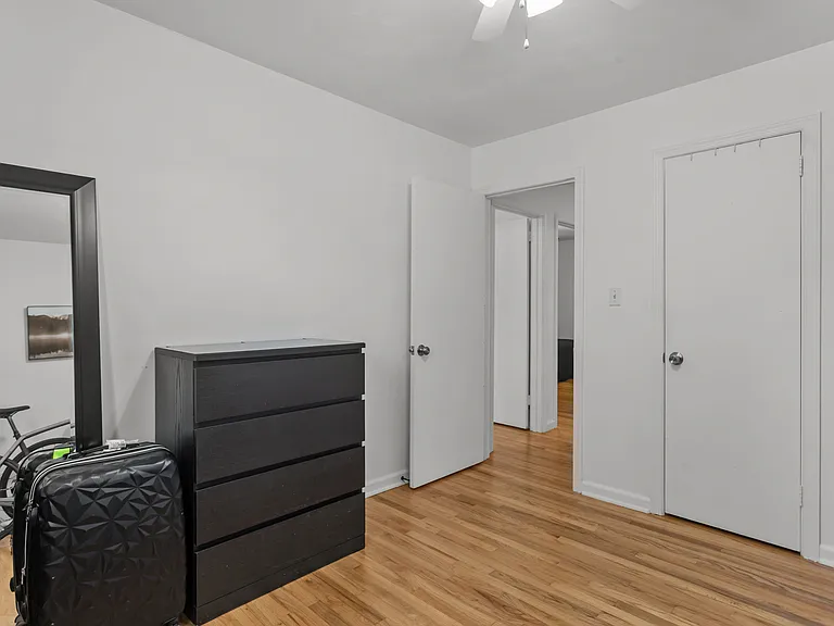 6176 Newark Ave — Photo 17