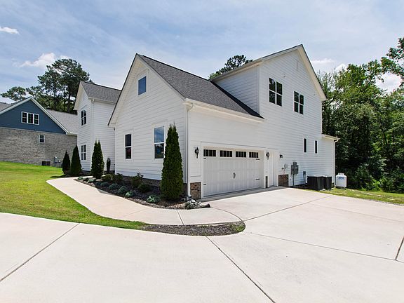 4th image of 197 Silverside Dr