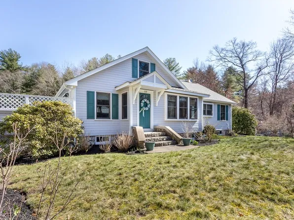 120 S Washington St, Norton, MA 02766