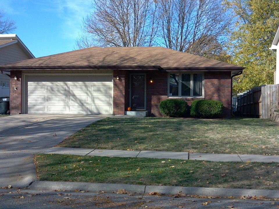 New roof, gutters, and fascia spring 2012
