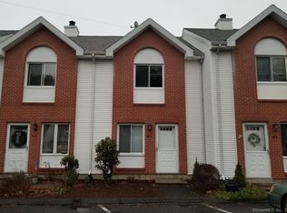 585 Park Rd UNIT 10-4, Waterbury, CT 06708