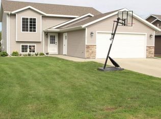 105 Lilac Ave, Aurora, SD 57002