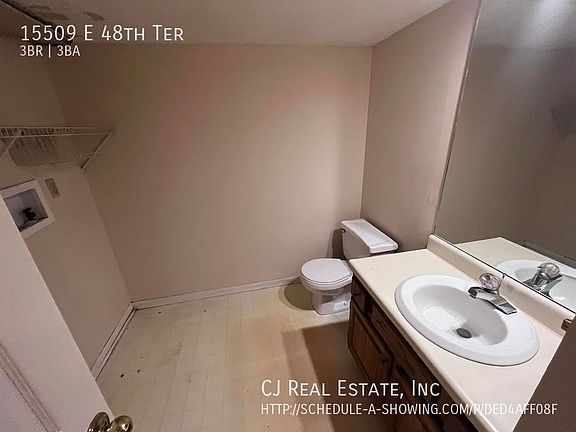 5th image of 15509 E 48th Ter