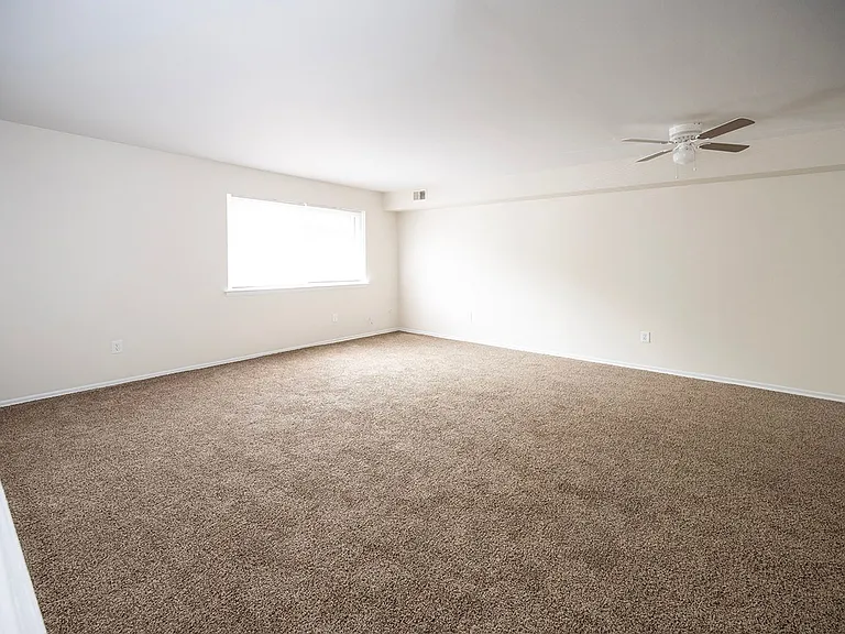 Timbercove Apartments and Townhomes — Photo 19
