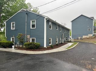 156 Main St #B2, Canton, CT 06019