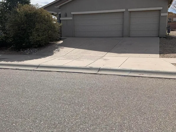 3461 Lone Tree St SW, Los Lunas, NM 87031