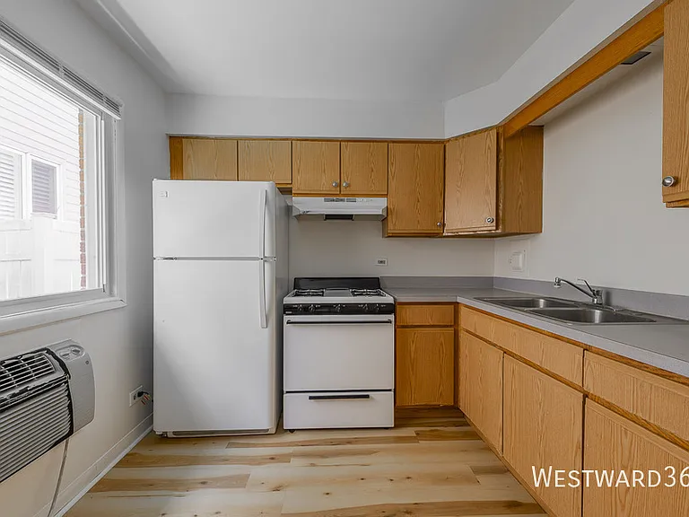 4340 Wilson Ave #2 — Photo 6