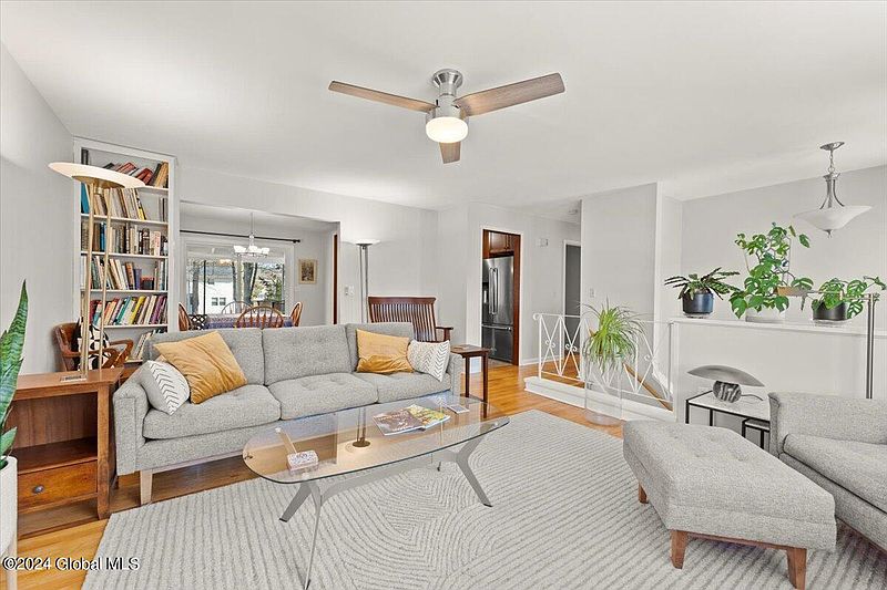 3rd image of 24 Patricia Lane