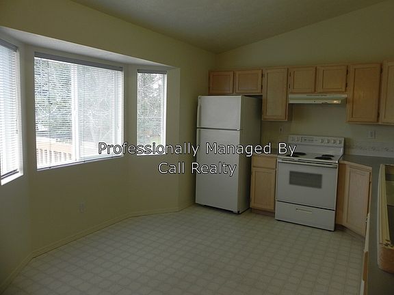 4th image of 2412 S Cheryl Ct