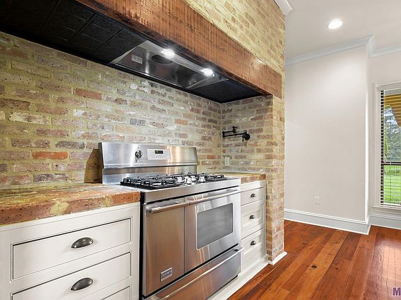 3rd image of 36100 Serenity Lake Ln