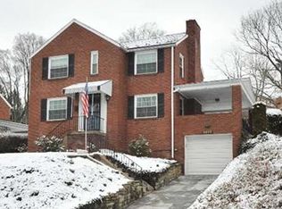 2352 Crestview Rd, Pittsburgh, PA 15216