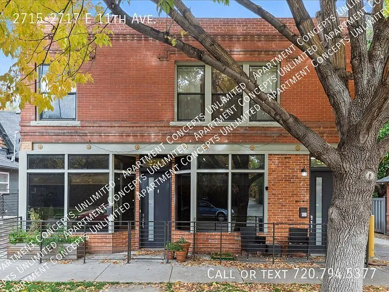 2715-2717 E 11th Ave