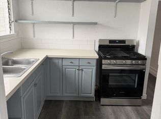 3925 S Normandie Ave, Los Angeles, CA 90037