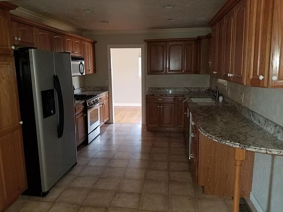 5th image of 1201 SW 55th St
