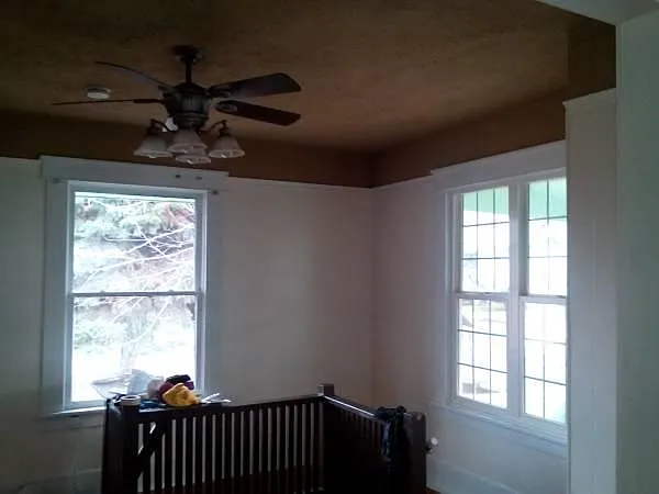 4 bed, 2052 sqft, $2,200 — Photo 4