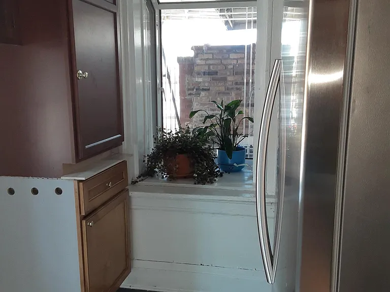 2817 W Augusta Blvd #1E — Photo 3