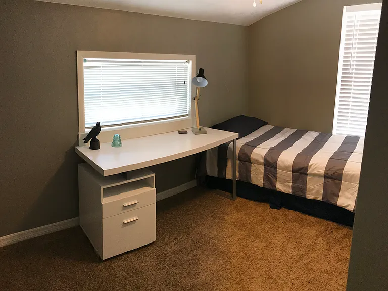 1632 Evans Ave #2 — Photo 3