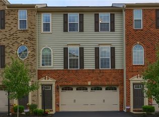 1105 Pointe View Dr, Mars, PA 16046