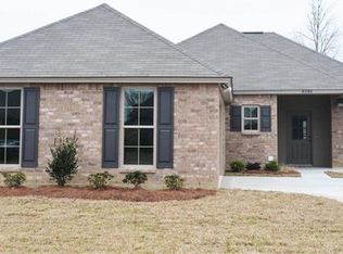 9181 Yellowfin Dr, Denham Springs, LA 70726