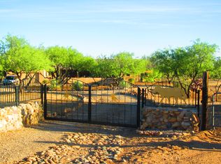 26503 S Coopers Hawk Rd, Amado, AZ 85645