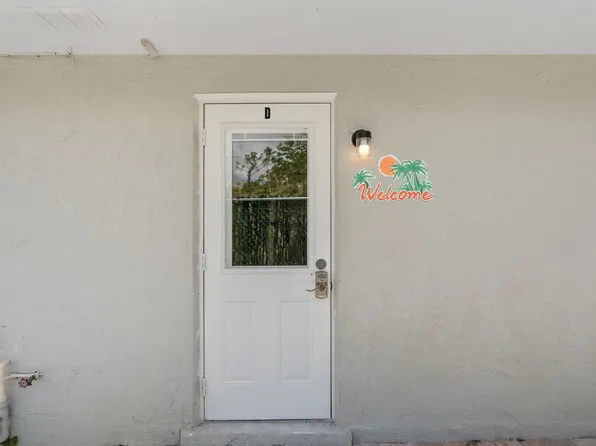 11953 De Leon Dr #D, North Pt, FL 34287