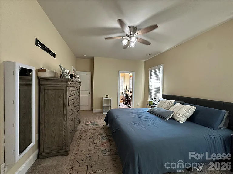 819 Stargard Ct — Photo 21