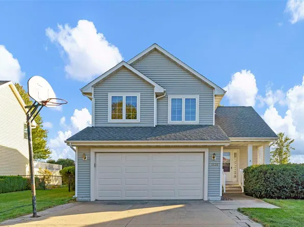 1539 Langenberg Ave, Iowa City, IA 52240