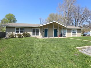 606 NW Little Ave, Lees Summit, MO 64063