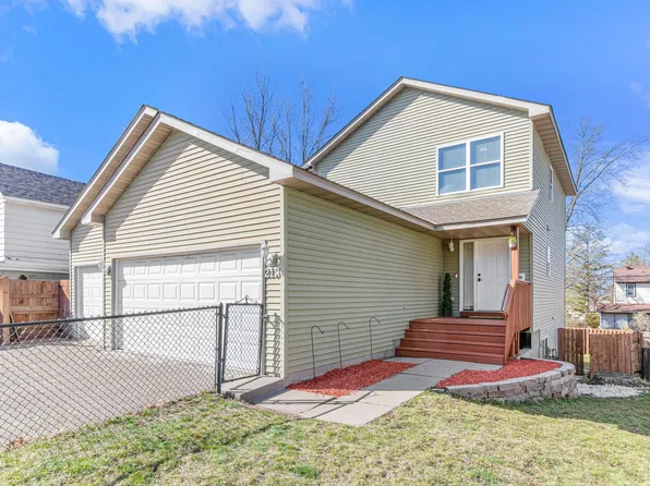 21 Winona St W, Saint Paul, MN 55107