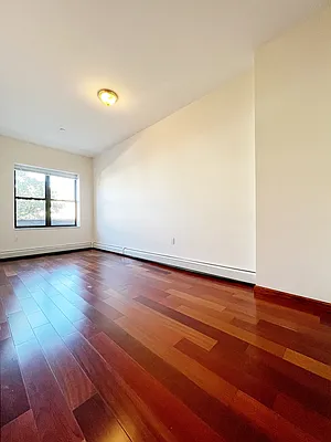 Rented by E House Realty & Management Inc. | media 19