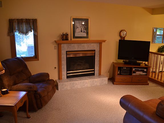 4th image of 124 Juniper St
