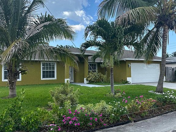 2nd image of 1618 W 26th Street