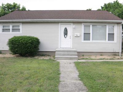 34 Silverpine Dr, Amityville, NY, 11701