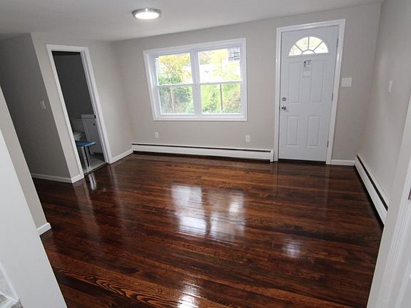 2nd image of 57 Penn St