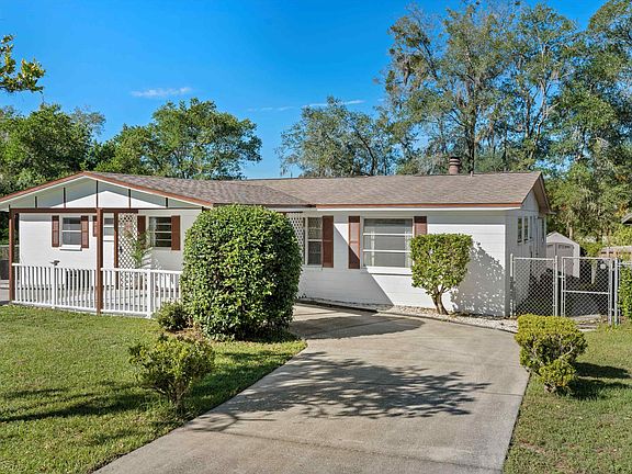 2nd image of 283 Canis Dr W