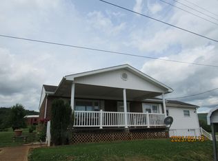 37 Windemere Ln, Natural Bridge Station, VA 24579