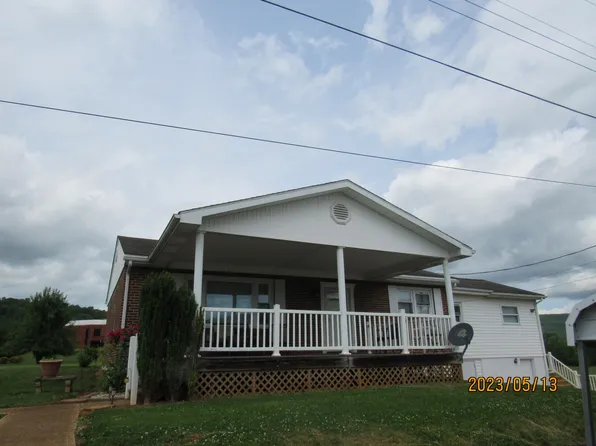 37 Windemere Ln, Natural Bridge Station, VA 24579