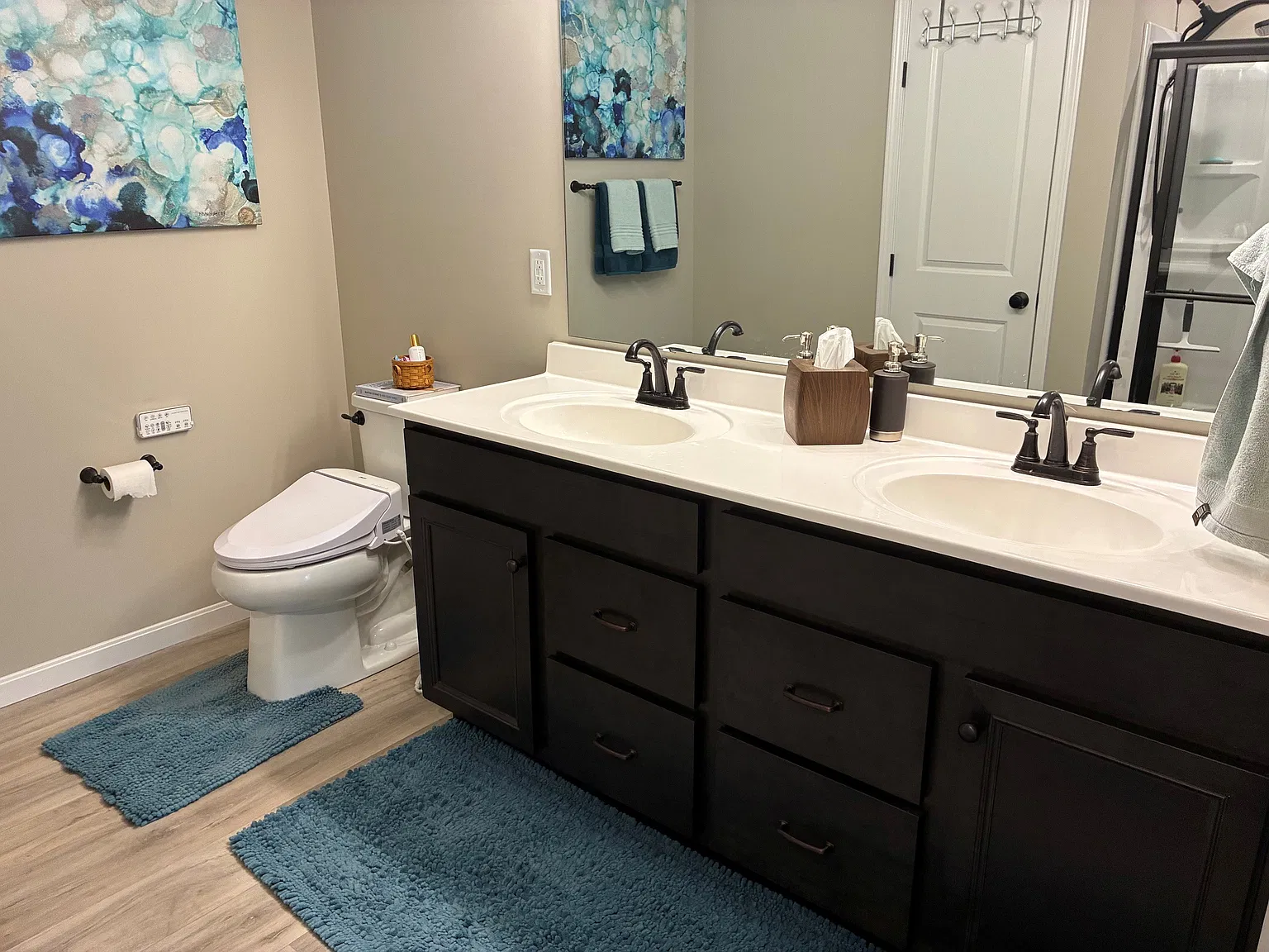 2 bed, 1600 sqft, $2,450 — Photo 4
