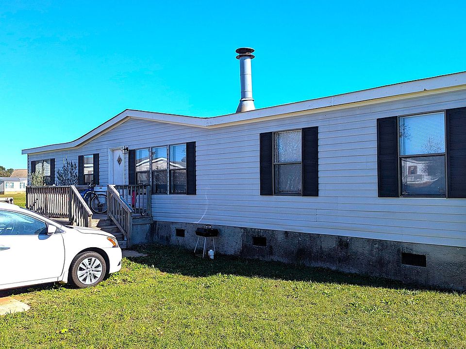 1st image of 110 Crestmont Ct