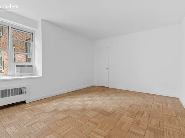 475 Fdr Drive image 14 of 16