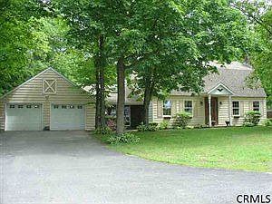 1st image of 36 Russell Dr