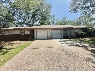 115 A&b Broadway St, Grain Valley, MO 64029