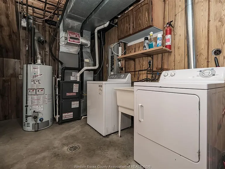 3309 Aurora Dr — Photo 22